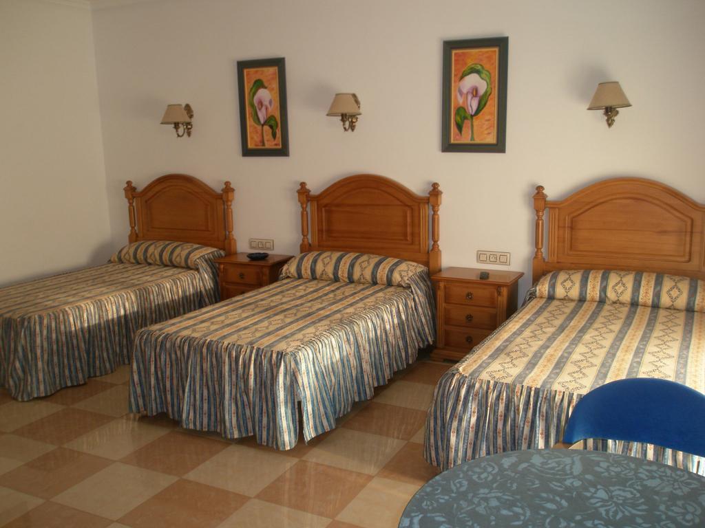 Hostal Los Rosales Alcaraz Quarto foto